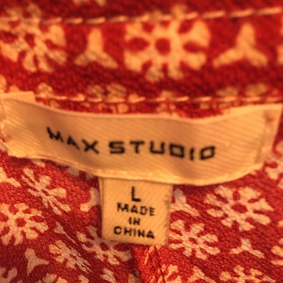 Max Studios button up jumpsuit. Size Large - Picture 2 of 3